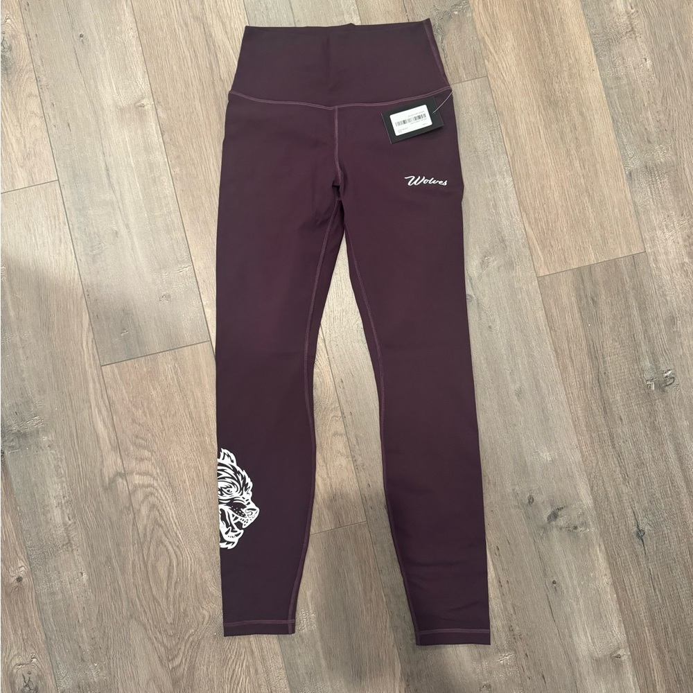 *BRAND NEW* Darc Sport Butt Scrunch Leggings. Wine color with tags still on.